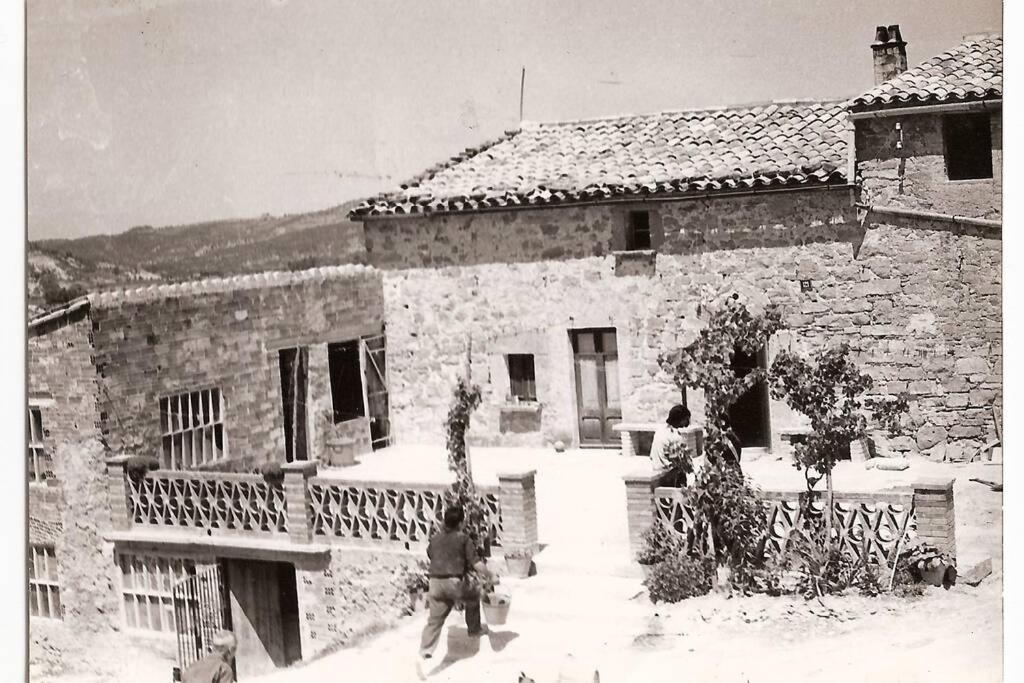 Masia Can Castanyola Marganell Exterior photo